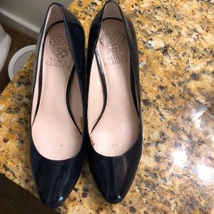 Vince Camuto navy patent leather heels